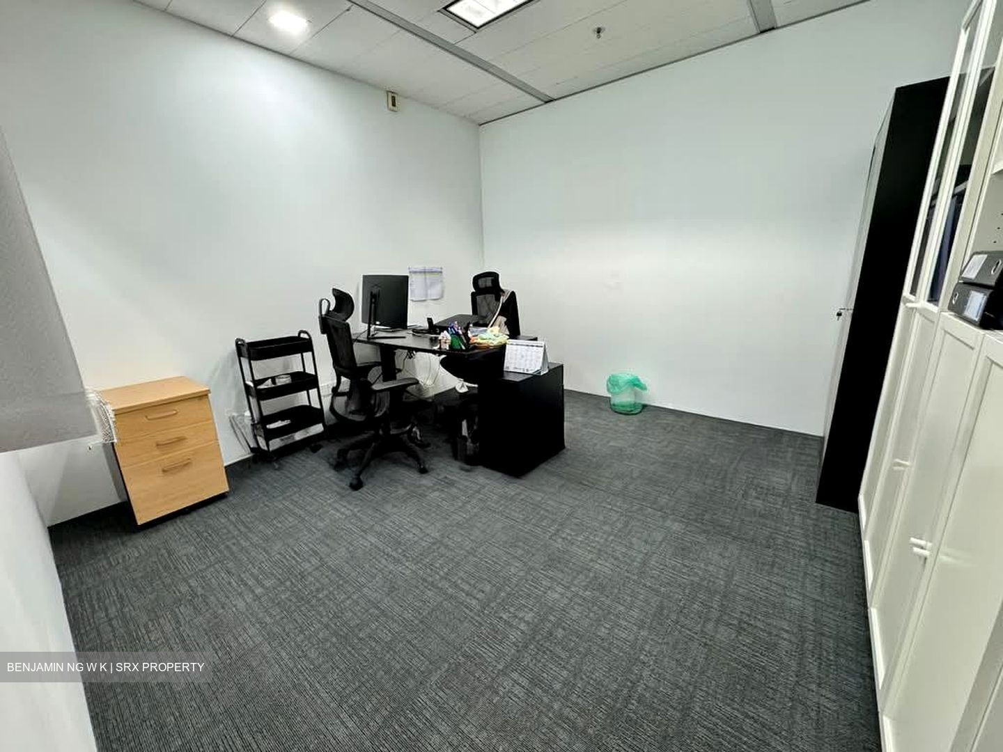 Gateway East (D7), Office #552505451
